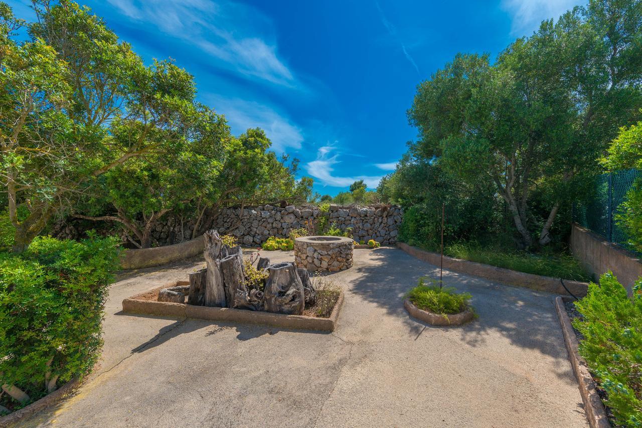 Barcelo-Danus Villa Puerto Colom Eksteriør billede